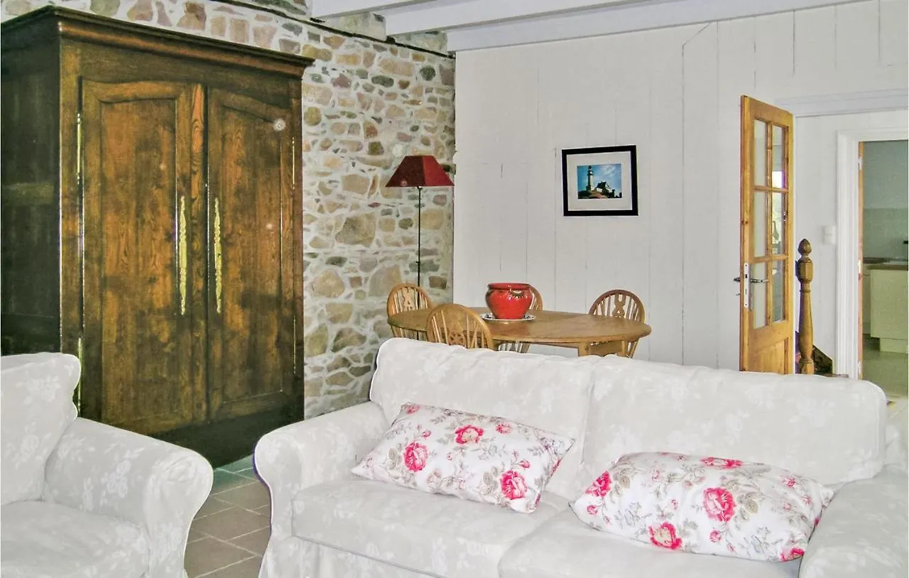 Holiday home Gorgeous Home In Quemper Guezennec With Wifi