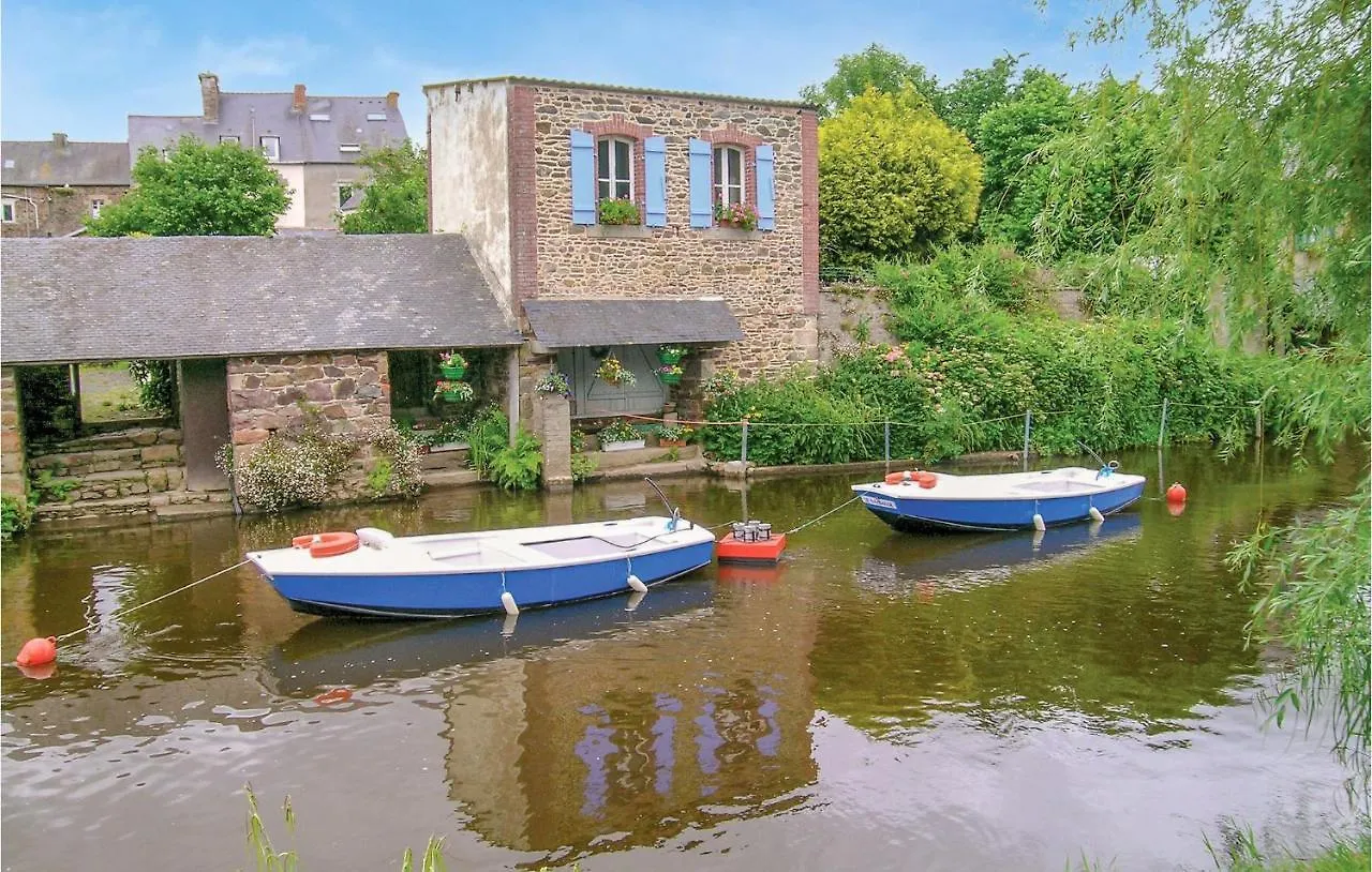 Gorgeous Home In Quemper Guezennec With Wifi 0*, Quemper-Guezennec