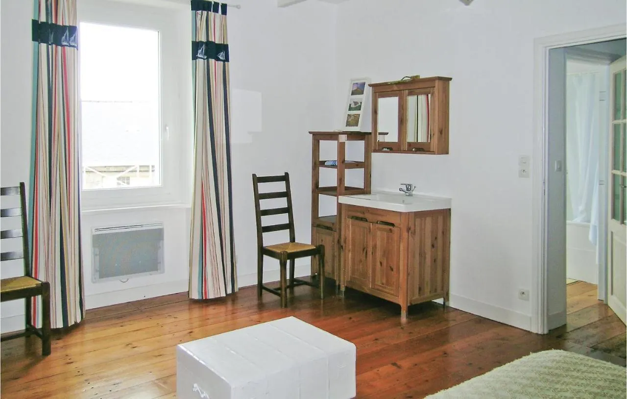 Gorgeous Home In Quemper Guezennec With Wifi Holiday home Quemper-Guezennec